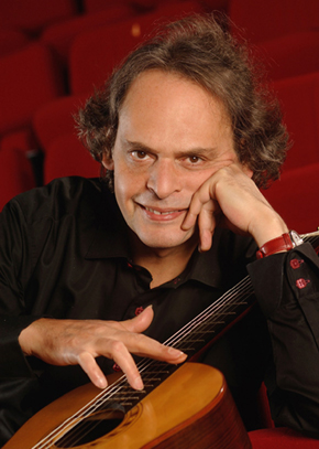 Roland Dyens